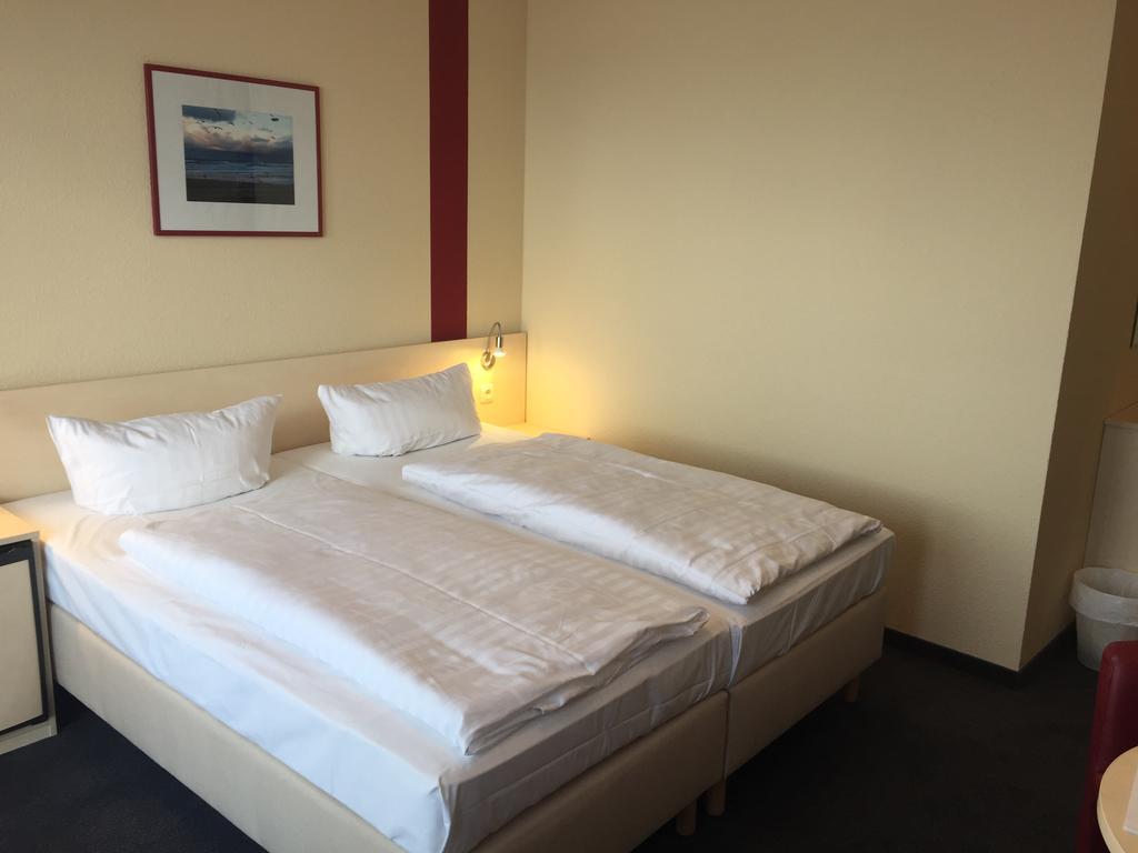 Panorama Hotel Bansin เฮริงสดอร์ฟ ภายนอก รูปภาพ